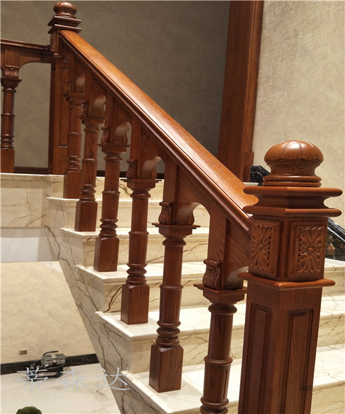 实木楼梯