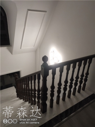 实木楼梯