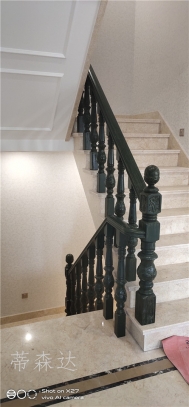 实木楼梯