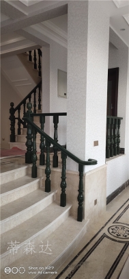 实木楼梯