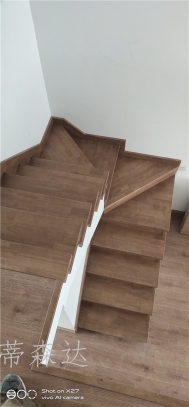 实木楼梯