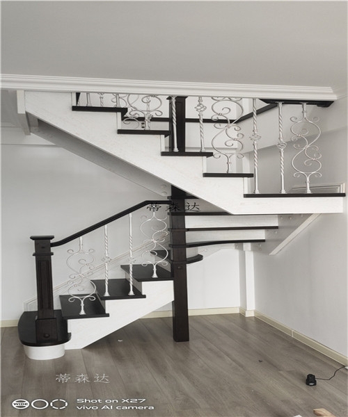 实木楼梯