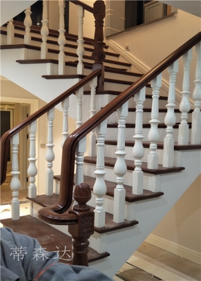 实木楼梯