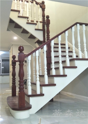 实木楼梯