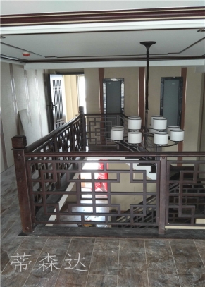 实木楼梯