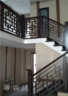 实木楼梯
