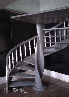 实木楼梯